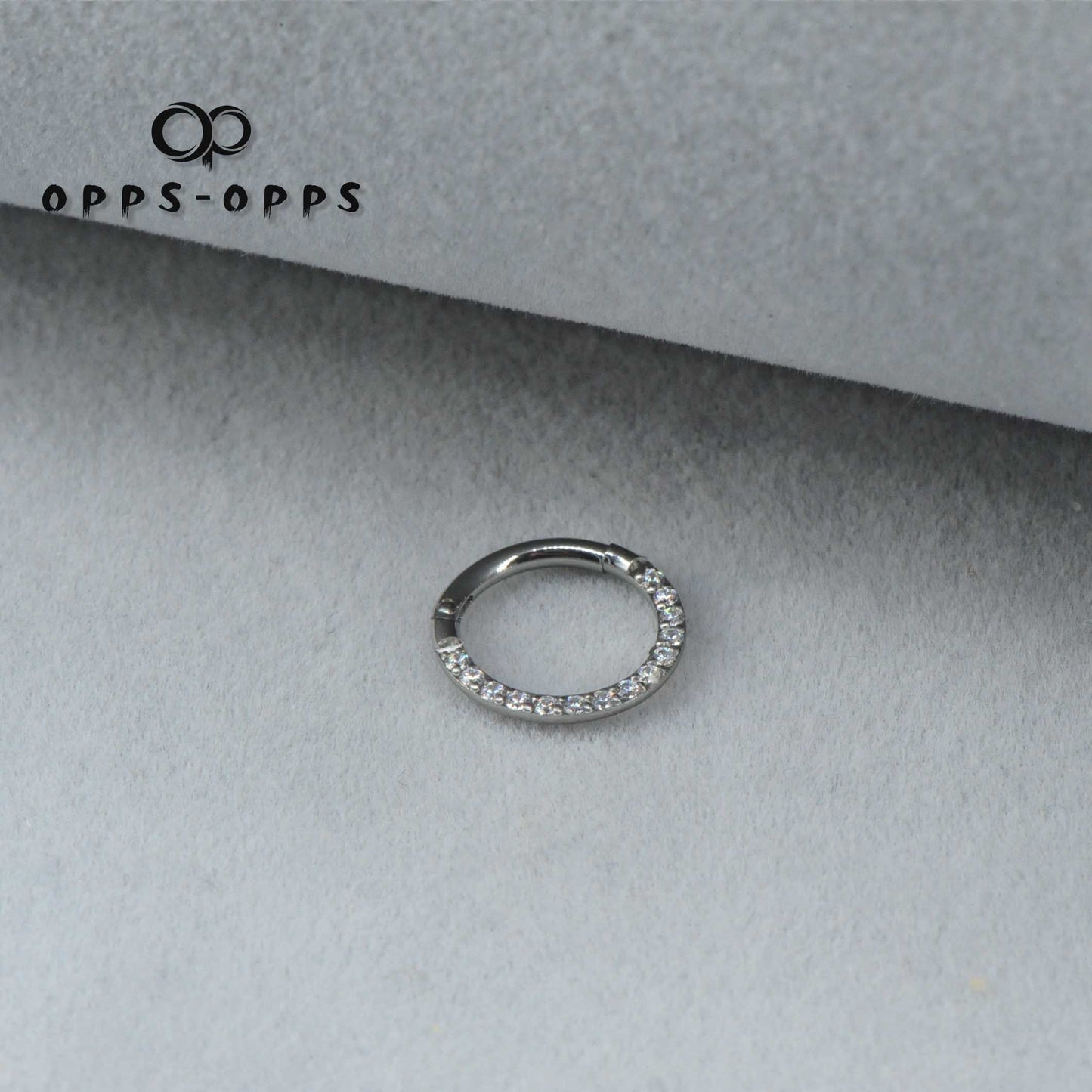 DIAMOND CLIP-ON RING