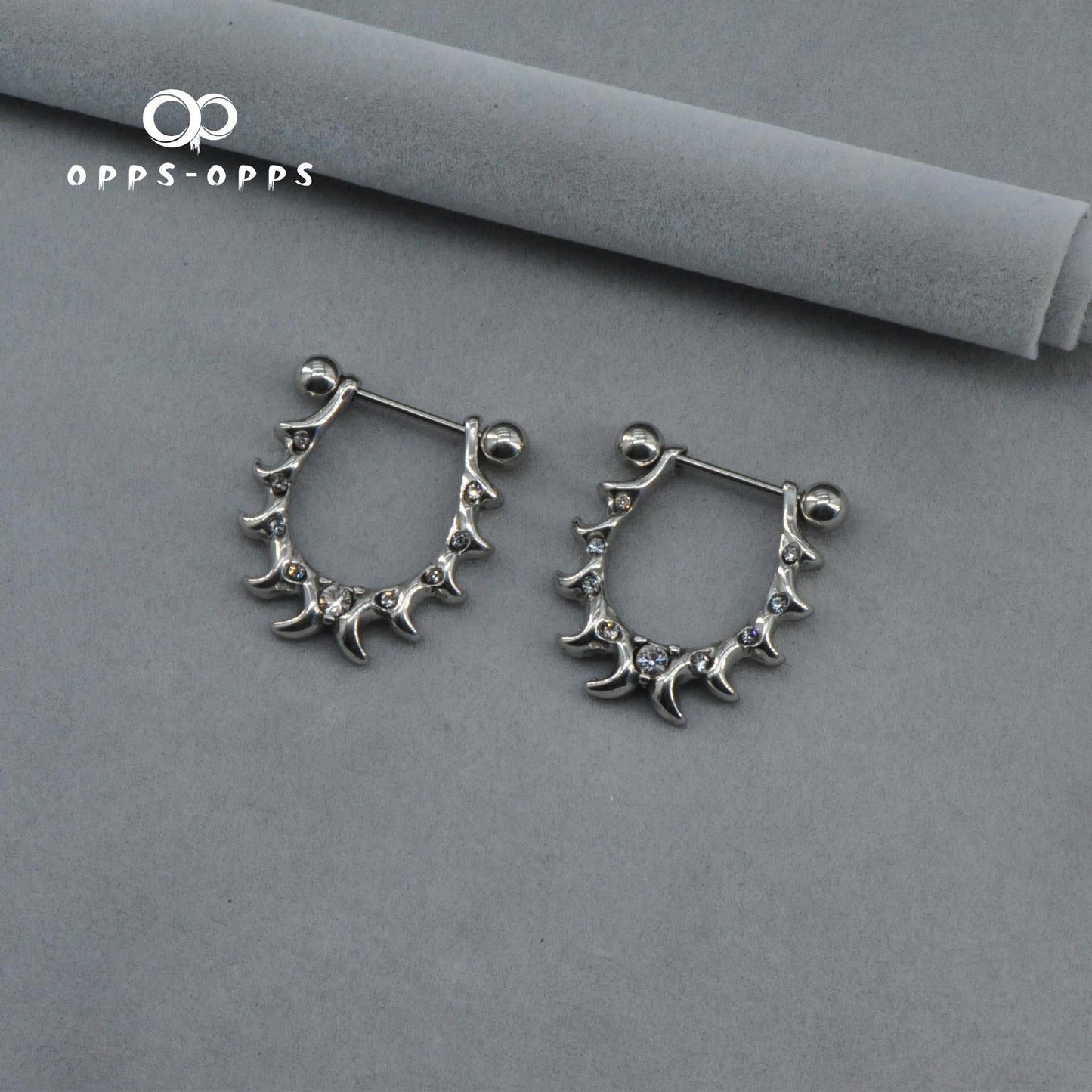 SPIKE DANGLE NIPPLE BARBELL